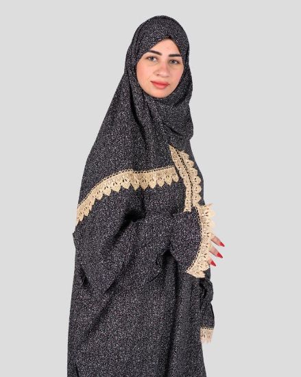 صورة شرشف صلاة نسائي مع غطاء رأس